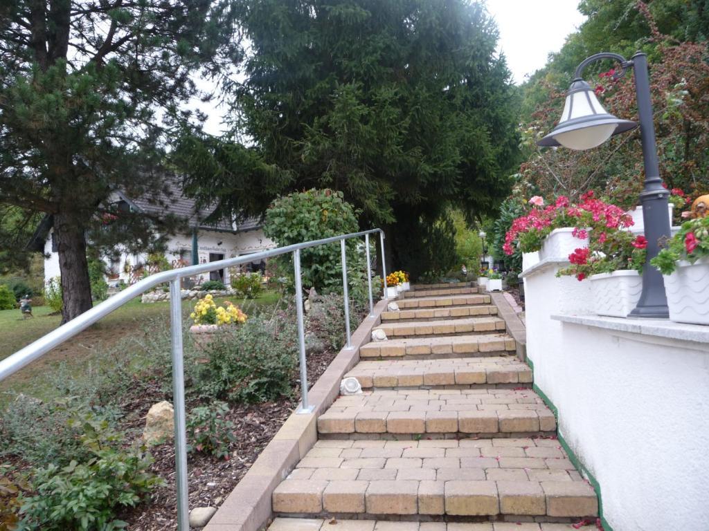 Landhaus Hubertus Guest House Litzendorf Екстериор снимка