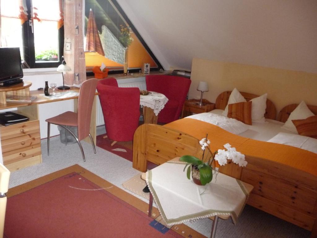 Landhaus Hubertus Guest House Litzendorf Стая снимка